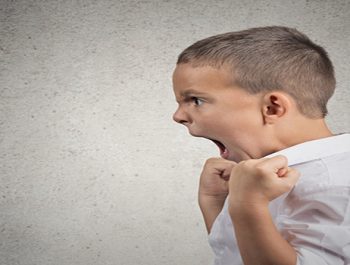 Enfant violent: Comment réagir?
